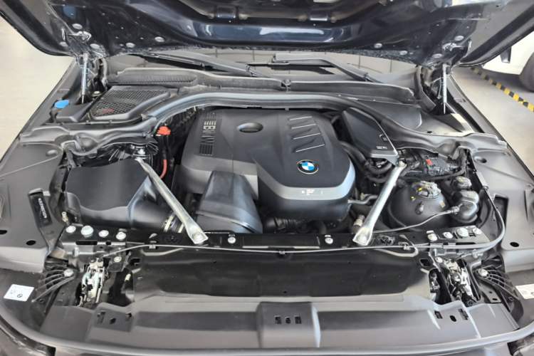 Used BMW 5 Series 2024 530Li Leading Model M Sport Package Engine Bay