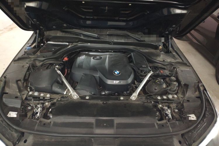 Used BMW 5 Series 2024 530Li Leading Model M Sport Package Engine Bay
