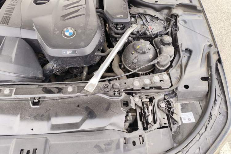 Used BMW 5 Series 2024 530Li xDrive M Sport Package Engine Bay Left