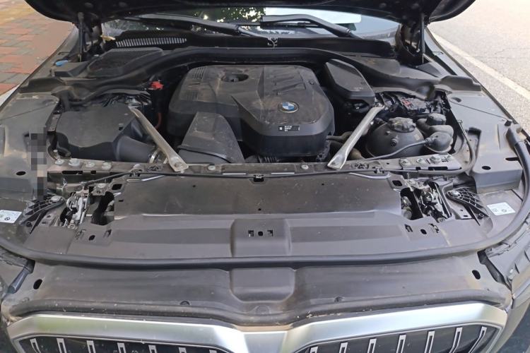 Used BMW 5 Series 2024 530Li Leading Model M Sport Package Engine Bay