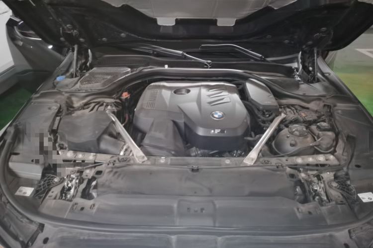 Used BMW 5 Series 2024 530Li Leading Model M Sport Package Engine Bay