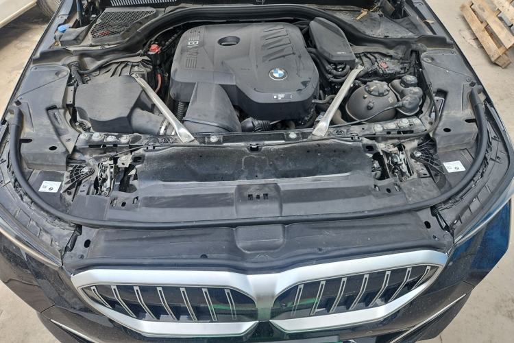 Used BMW 5 Series 2024 530Li Luxury Edition M Sport Package Engine Bay