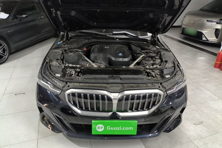 Used BMW 5 Series 2024 530Li Leading Model M Sport Package Engine Bay