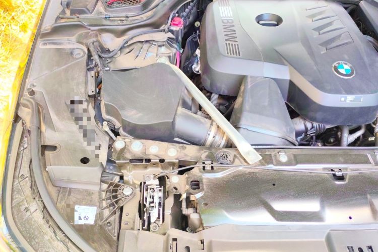 Used BMW 5 Series 2024 530Li Luxury Edition M Sport Package Engine Bay Right