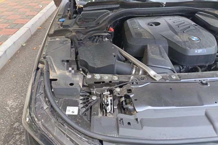Used BMW 5 Series 2024 530Li Leading Model M Sport Package Engine Bay Right
