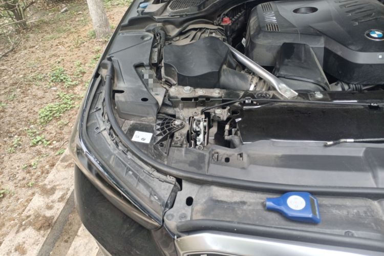 Used BMW 5 Series 2024 530Li Luxury Package Premium Edition Engine Bay Right