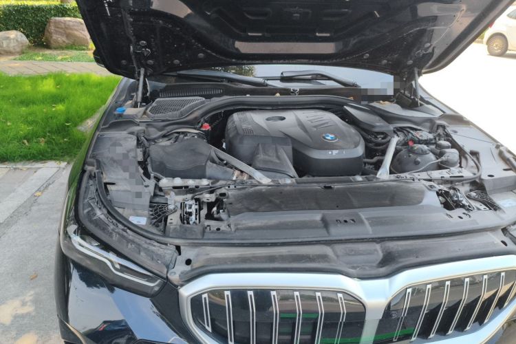Used BMW 5 Series 2024 530Li Leading Model M Sport Package Engine Bay Right