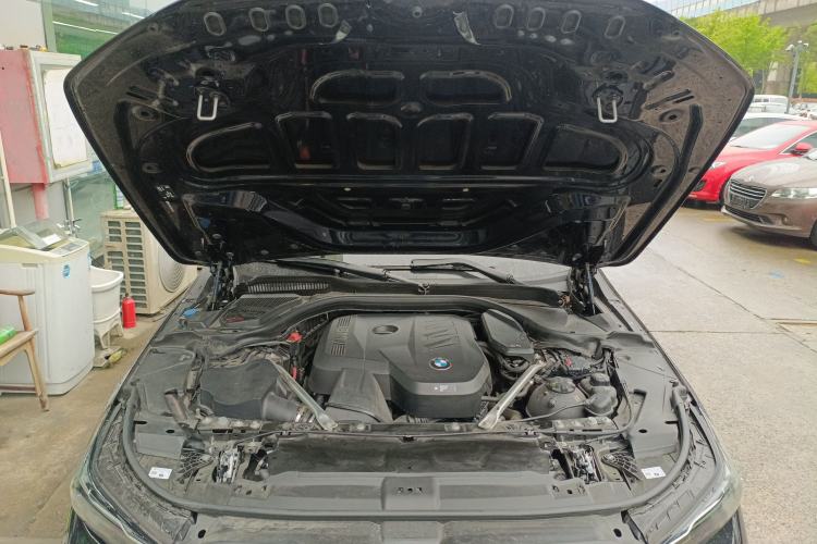 Used BMW 5 Series 2024 525Li M Sport Package Engine Bay