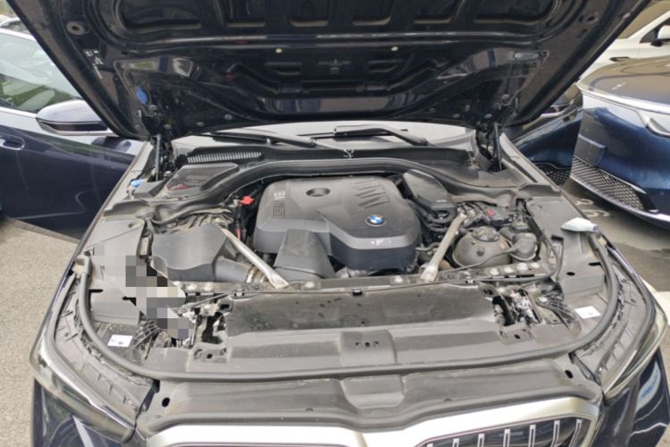 Used BMW 5 Series 2024 530Li Leading Model M Sport Package Engine Bay