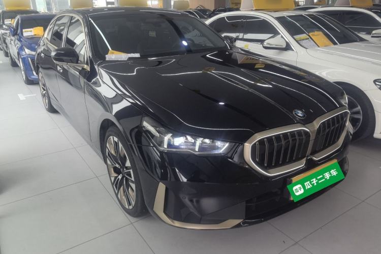 Used BMW 5 Series 2024 530Li Luxury Package Premium Edition Exterior 1
