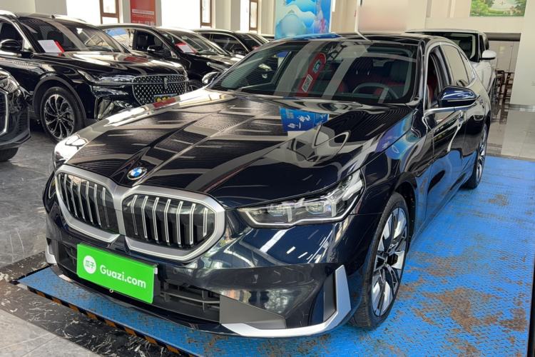 Used BMW 5 Series 2024 530Li Luxury Package Premium Edition Exterior 1