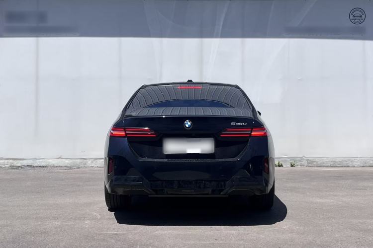 Used BMW 5 Series 2024 530Li Leading Model M Sport Package Exterior 4