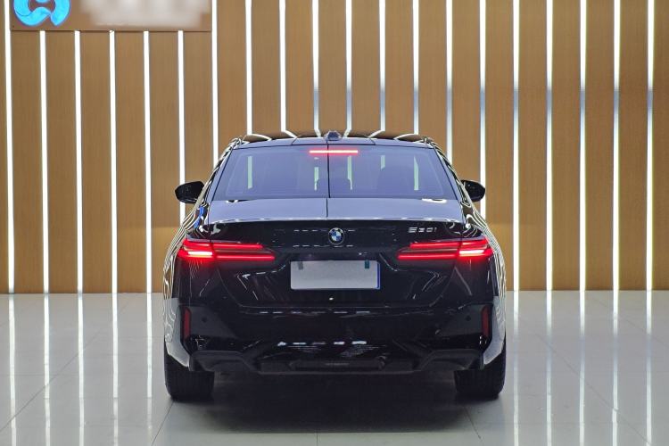 Used BMW 5 Series 2024 525i M Sport Package Exterior 4