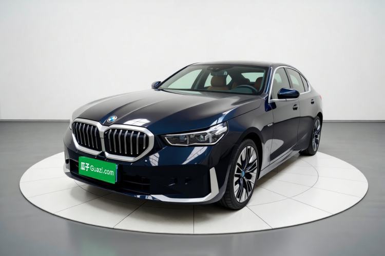 Ojetý BMW 5 Series 2024 530Li Luxury Package Premium Edition Guazi used car, China used car export, Used car for sale, Used  cars, Cheapest cars for sale