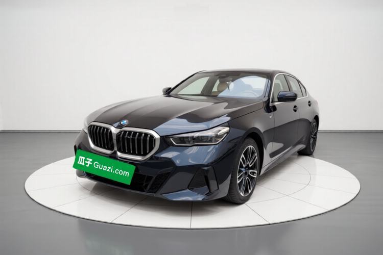 Used BMW 5 Series 2024 530Li Leading Model M Sport Package Guazi used car, China used car export, Used car for sale, Used  cars, Cheapest cars for sale