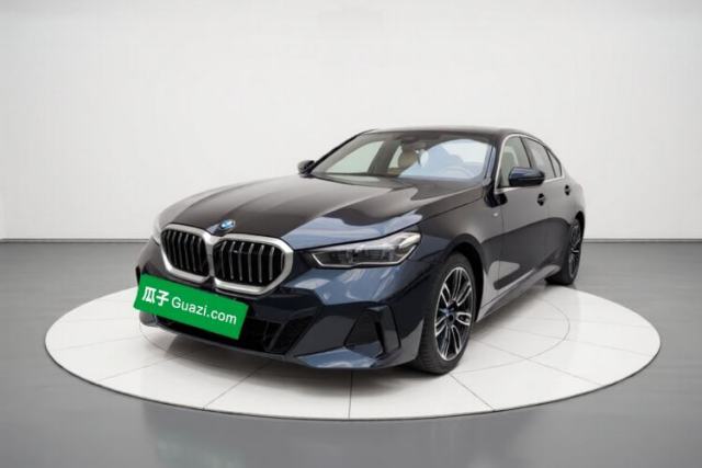 Używany BMW 5 Series 2024 530Li Leading Model M Sport Package