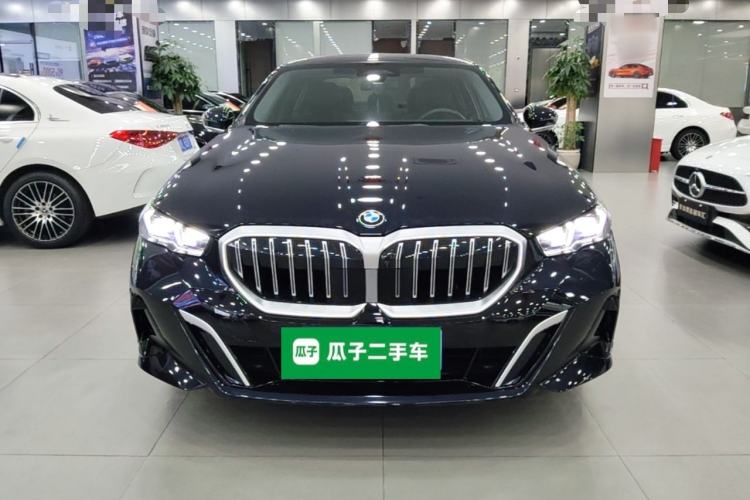 Used BMW 5 Series 2024 530Li Luxury Edition M Sport Package Front