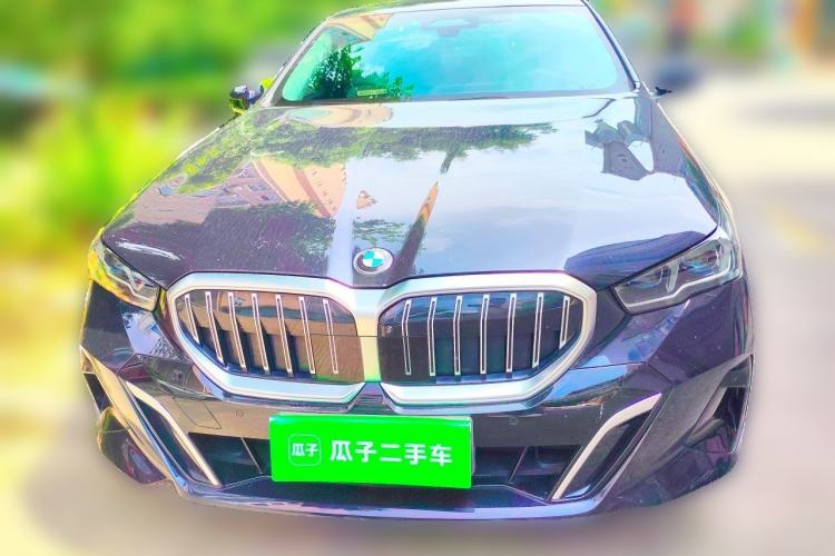 Used BMW 5 Series 2024 530Li Luxury Edition M Sport Package Front