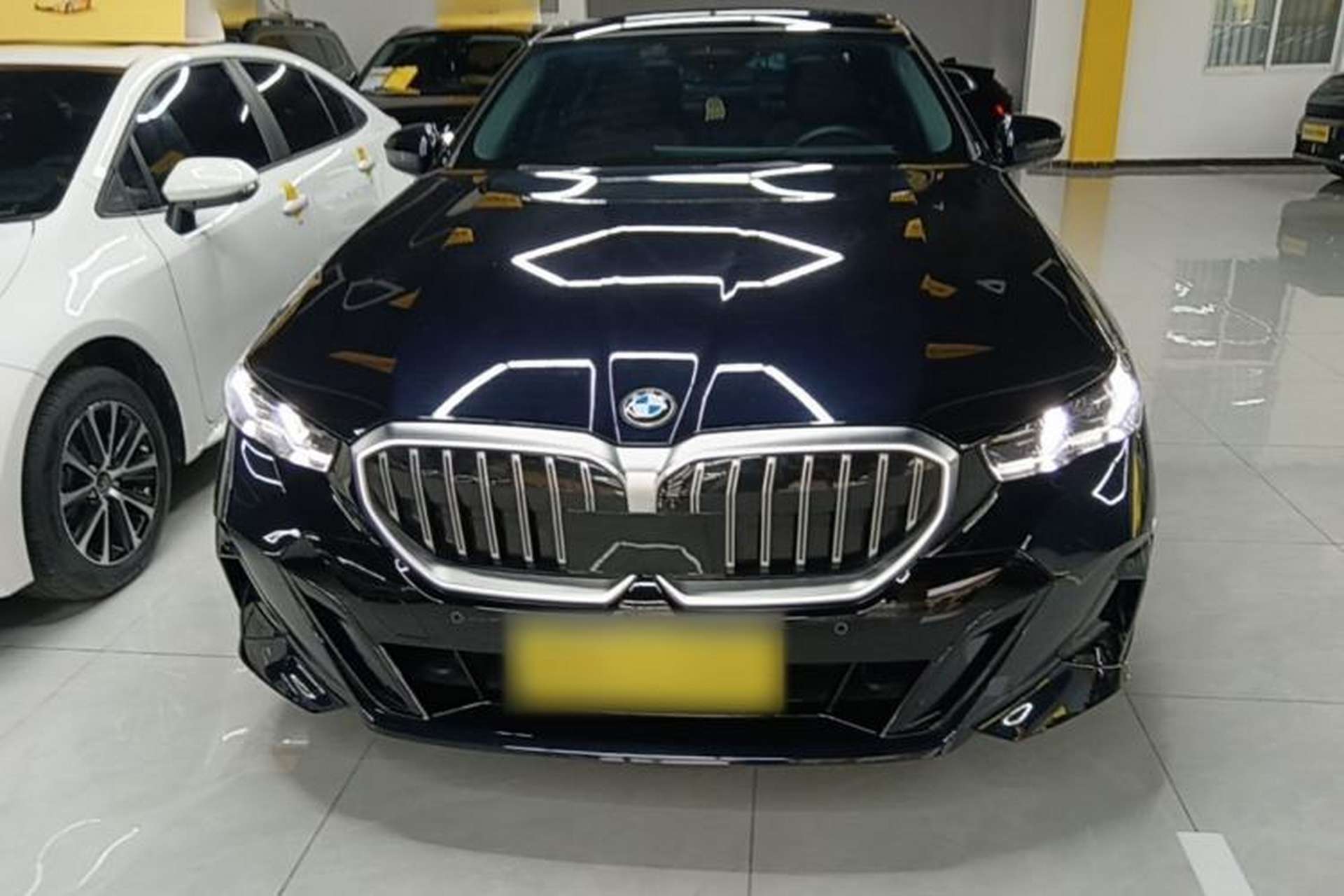 Used BMW 5 Series 2024 530Li Leading Model M Sport Package Front