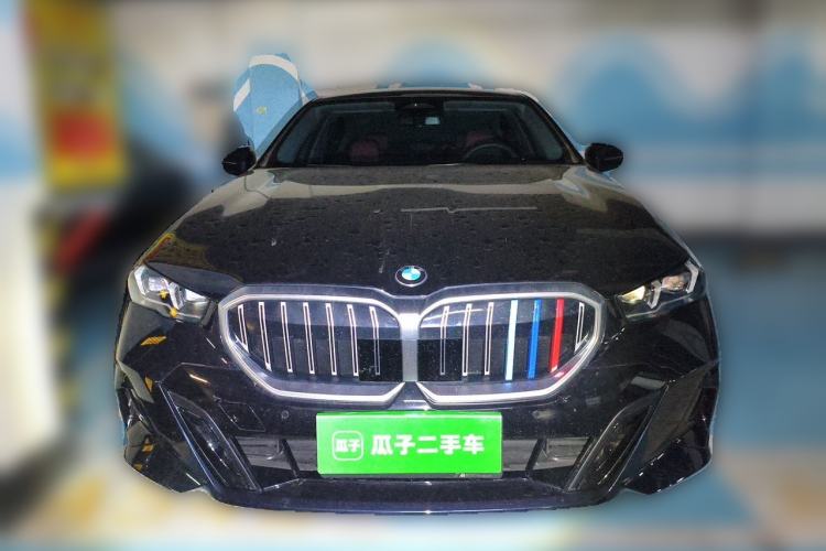Used BMW 5 Series 2024 525i M Sport Package Front