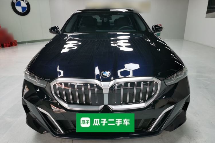Used BMW 5 Series 2024 530Li Luxury Edition M Sport Package Front