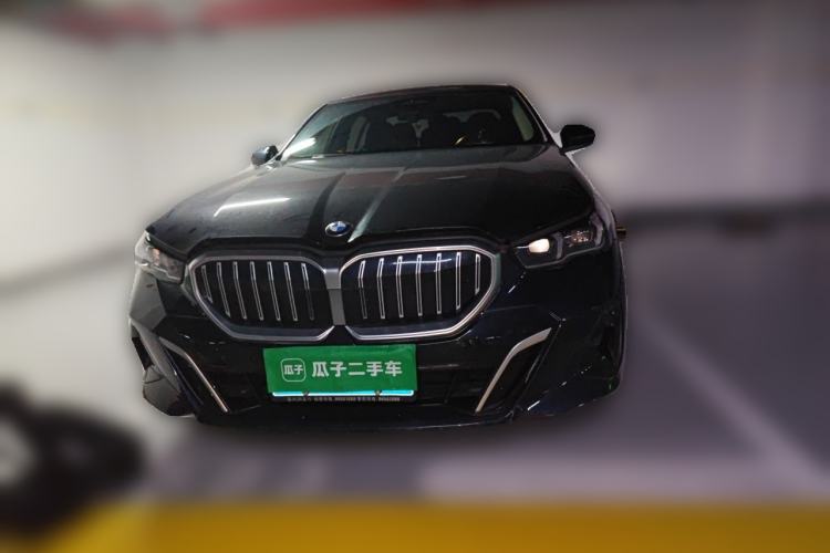 Used BMW 5 Series 2024 525Li M Sport Package Front