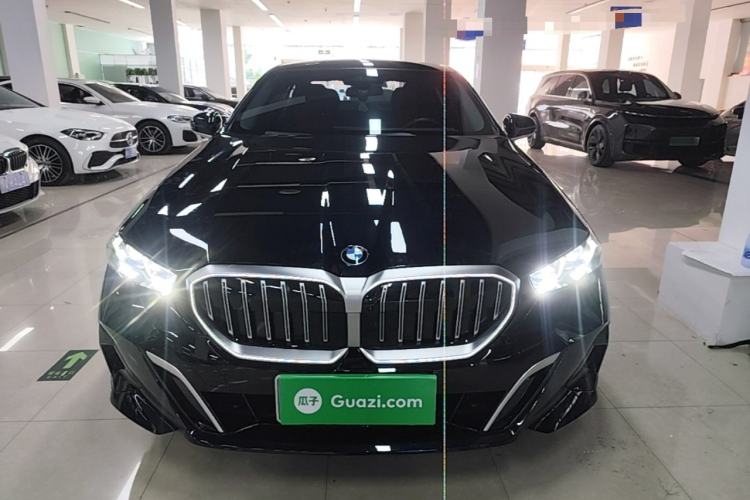 Used BMW 5 Series 2024 530Li Leading Model M Sport Package Front