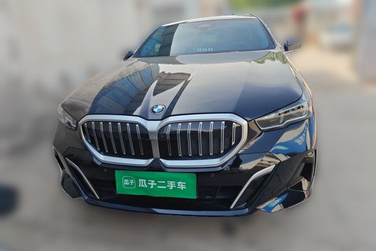 Used BMW 5 Series 2024 530Li Luxury Edition M Sport Package Front