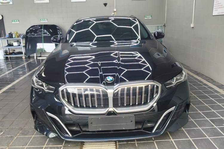 Used BMW 5 Series 2024 530Li Leading Model M Sport Package Front