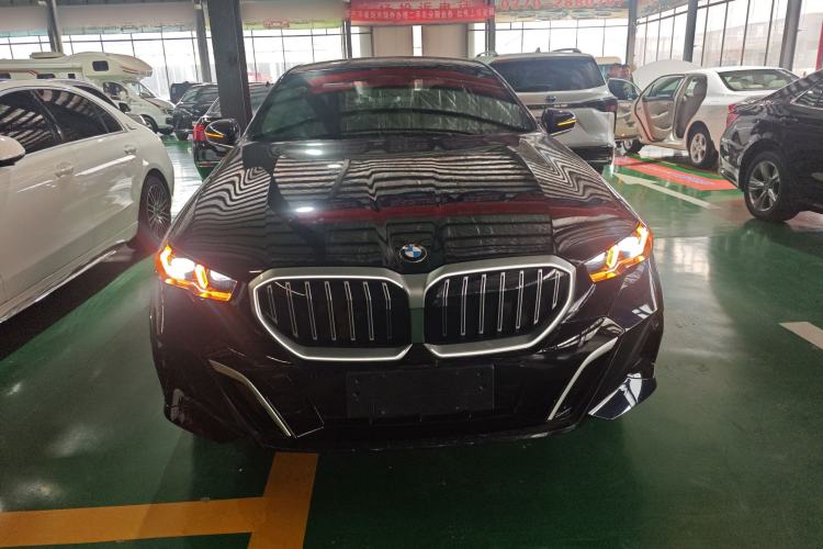 Used BMW 5 Series 2024 530Li Leading Model M Sport Package Front