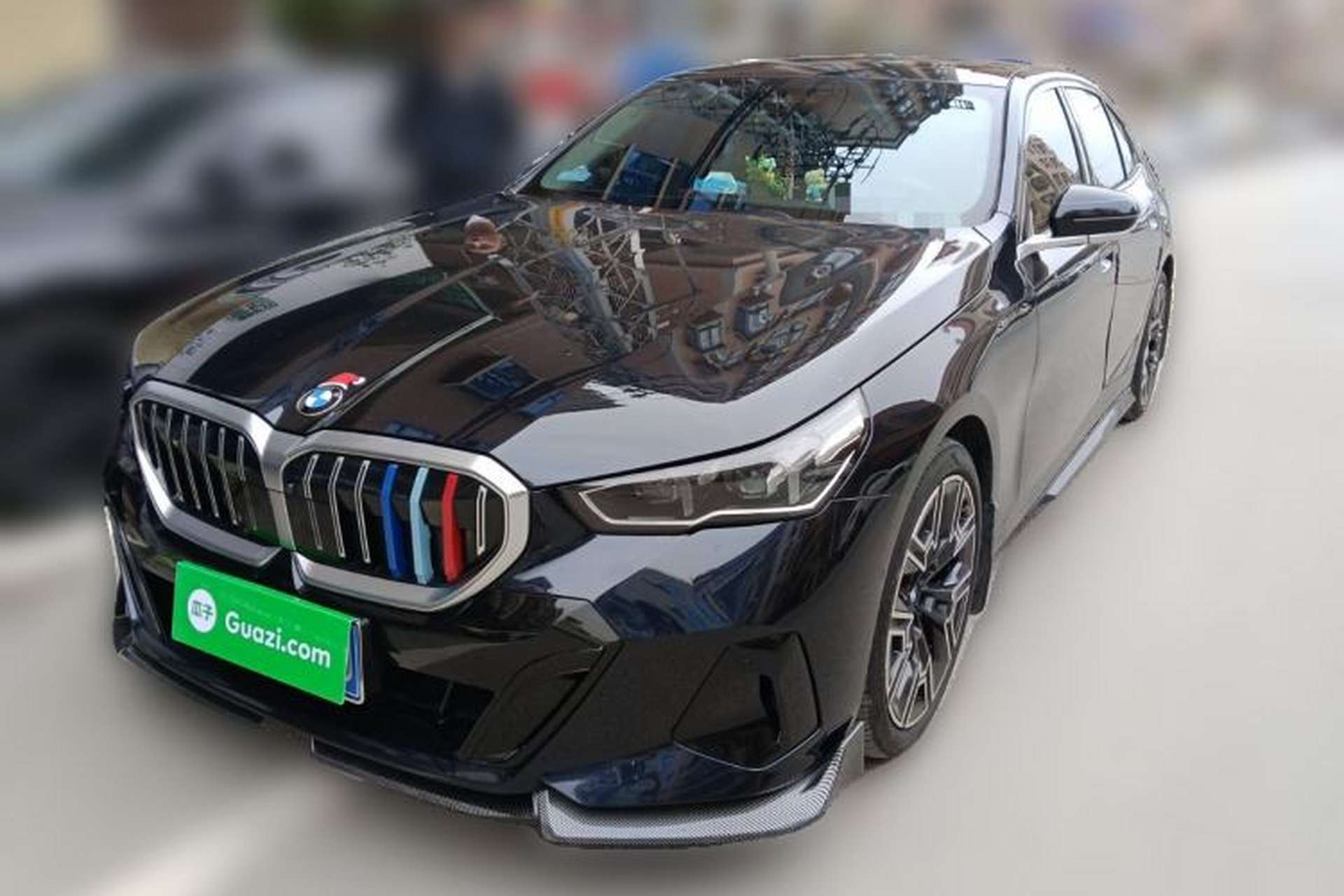 Used BMW 5 Series 2024 530Li Leading Luxury Package Front Left 45 Deg
