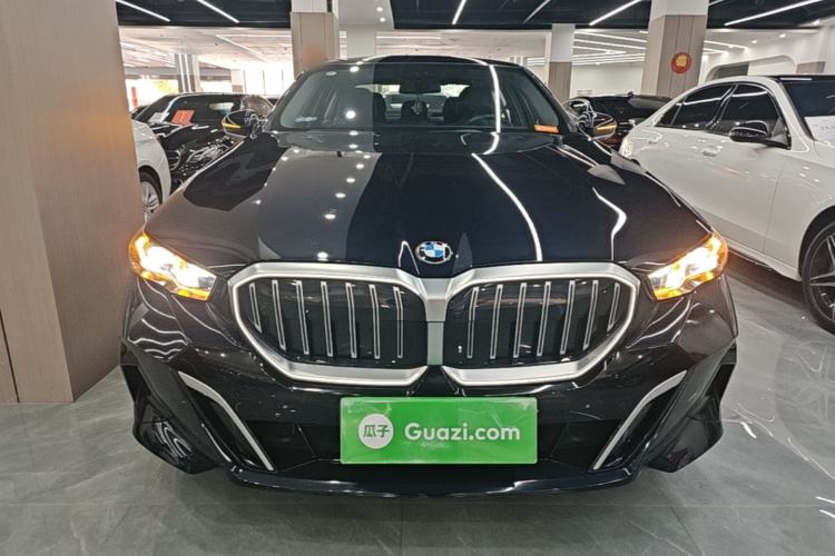 Used BMW 5 Series 2024 530Li Luxury Edition M Sport Package Front