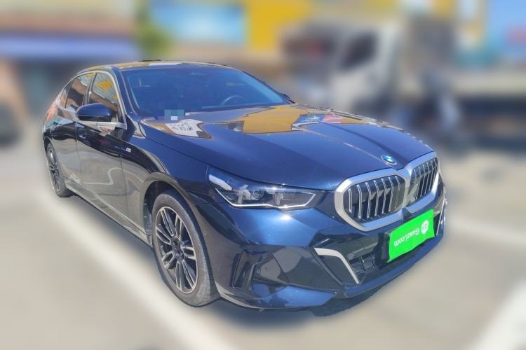 Used BMW 5 Series 2024 530Li Leading Model M Sport Package Front Right 45 Deg