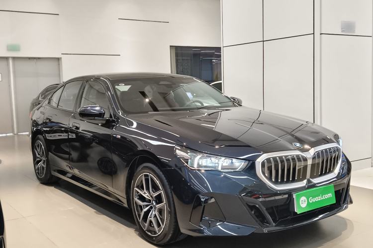 Used BMW 5 Series 2024 530i Leading Model M Sport Package Front Right 45 Deg