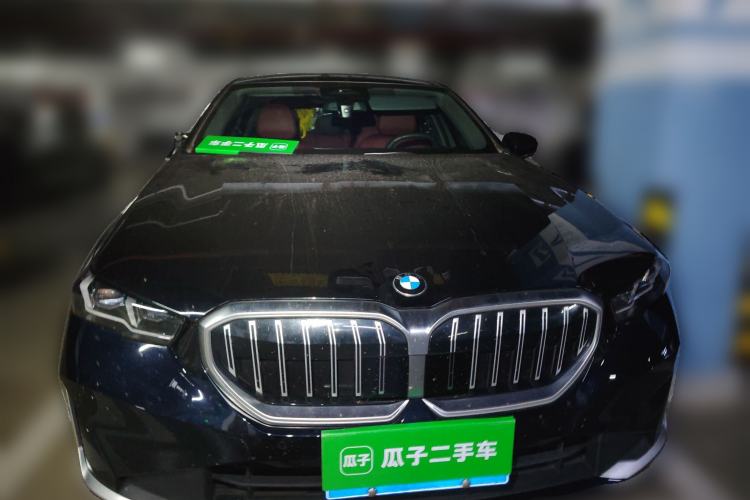 Used BMW 5 Series 2024 525Li Luxury Package Front
