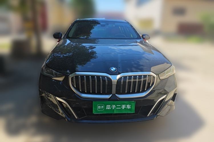 Used BMW 5 Series 2024 525Li M Sport Package Front
