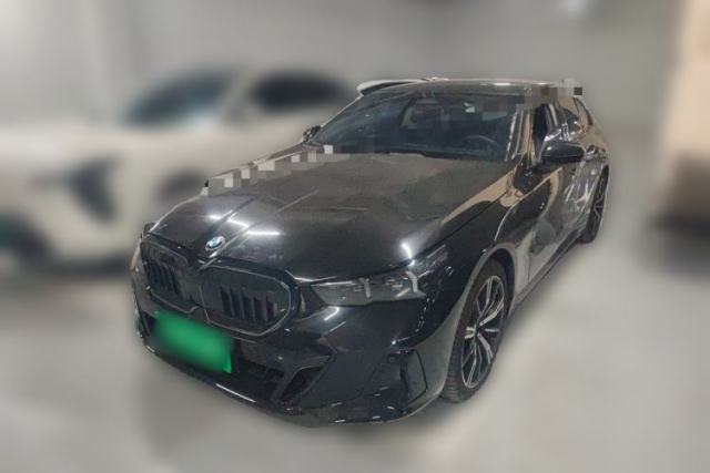 Used BMW 5 Series 2024 530i Luxury Edition M Sport Package