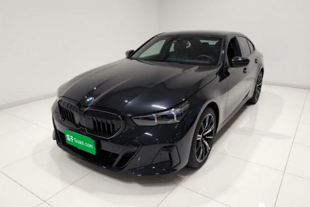 Used BMW 5 Series 2024 530i Luxury Edition M Sport Package