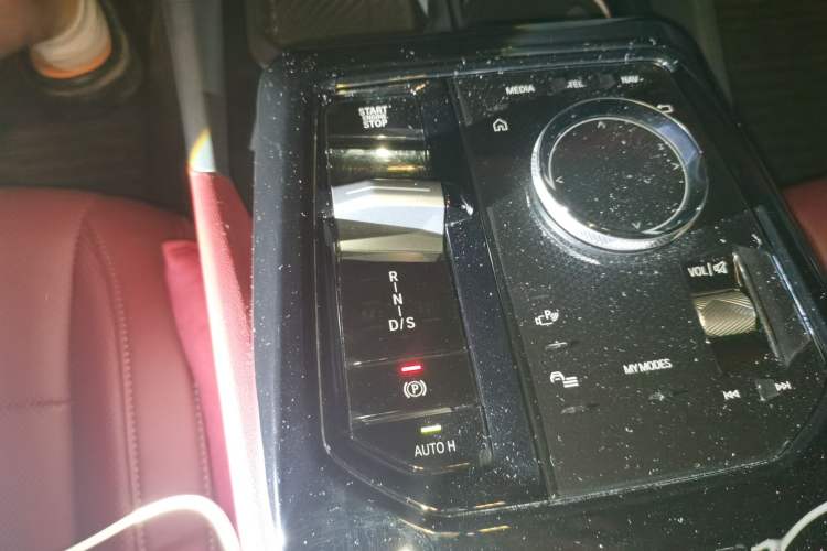 Used BMW 5 Series 2024 530Li Leading Model M Sport Package Gear Lever
