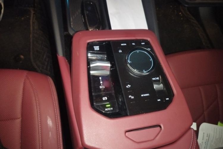 Used BMW 5 Series 2024 530Li Leading Model M Sport Package Gear Lever