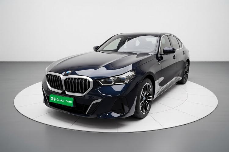 BMW 5 Series 2024 525Li M Sport Package