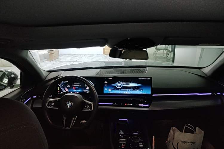 Used BMW 5 Series 2024 525Li M Sport Package Headliner