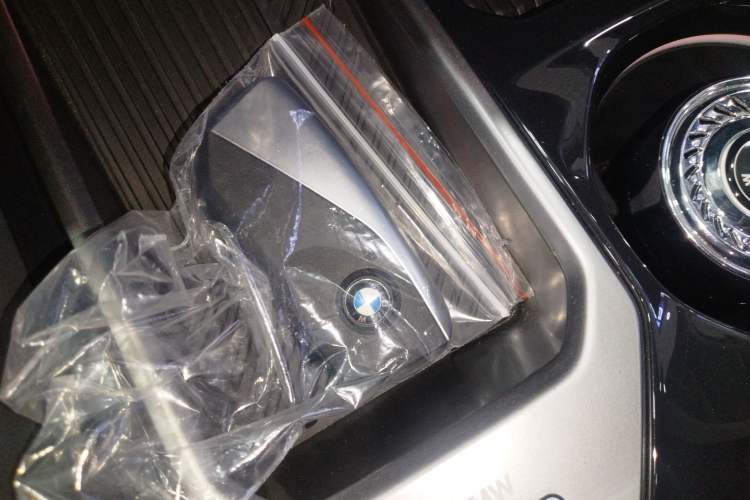 Used BMW 5 Series 2024 525Li M Sport Package Interior 1