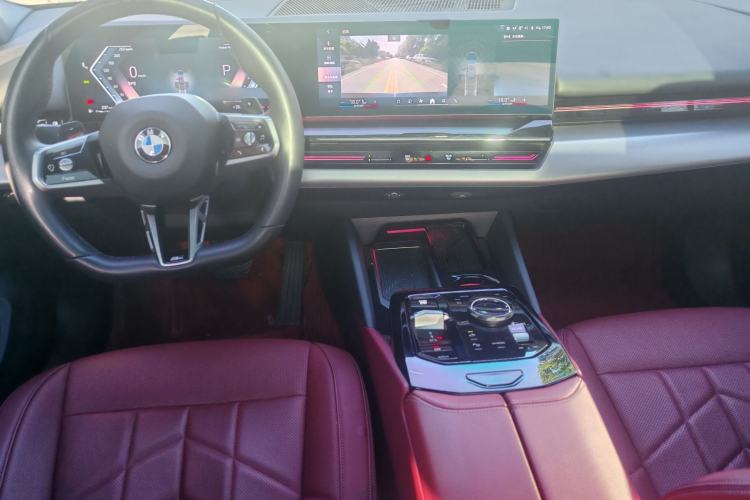 Used BMW 5 Series 2024 525Li M Sport Package Interior 1
