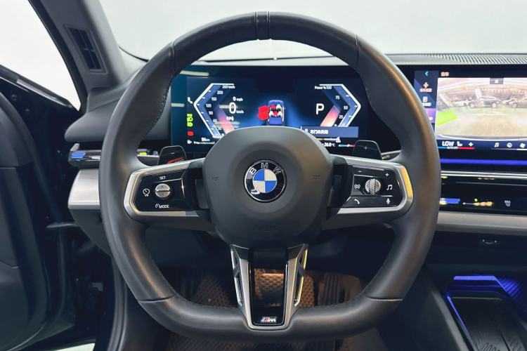 Used BMW 5 Series 2024 525Li M Sport Package Interior 1