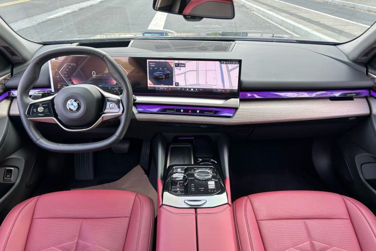 Used BMW 5 Series 2024 530Li Luxury Package Premium Edition Interior 1