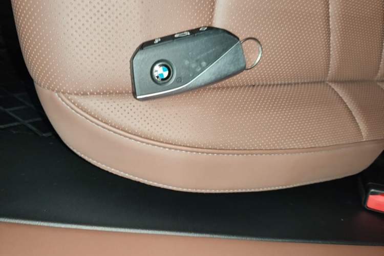 Used BMW 5 Series 2024 525Li M Sport Package Interior 1