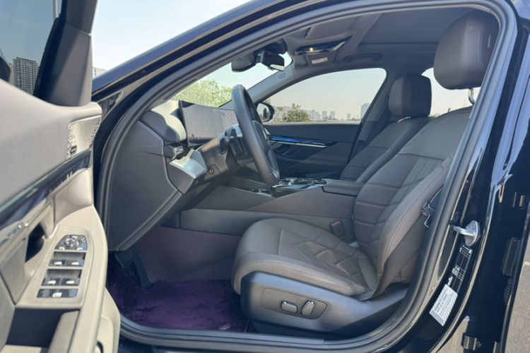Used BMW 5 Series 2024 530Li Leading Model M Sport Package Interior 13