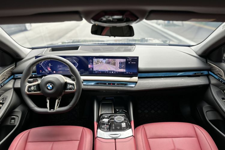 Used BMW 5 Series 2024 530Li Luxury Edition M Sport Package Interior 2
