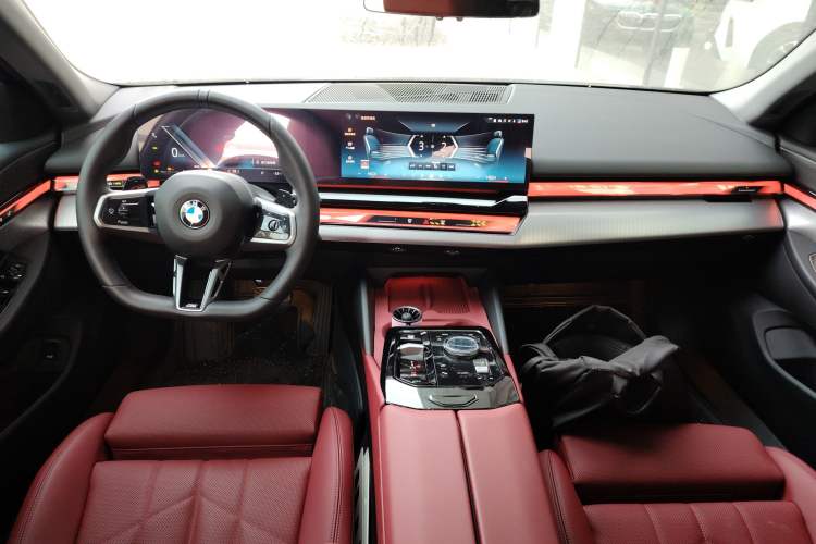 Used BMW 5 Series 2024 525i M Sport Package Interior 2
